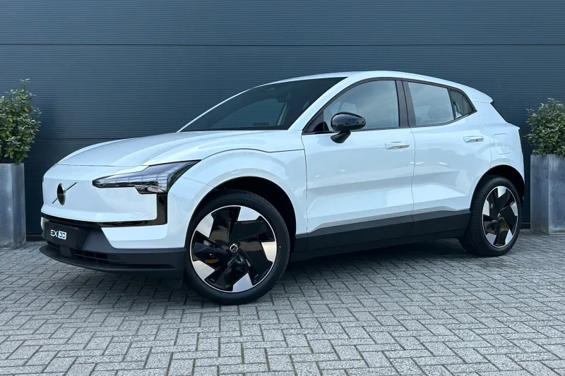 Volvo EX30 (2026)