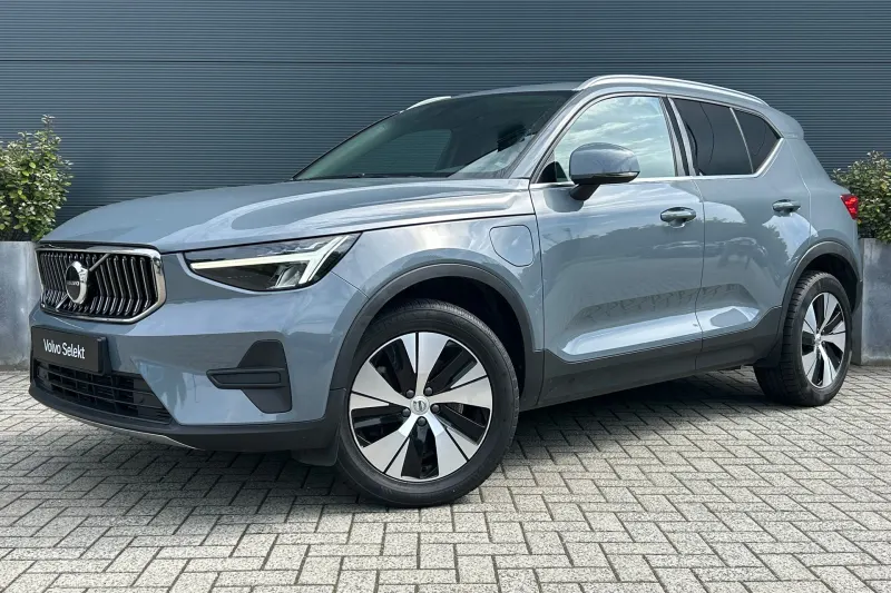 Volvo XC40 (2022)