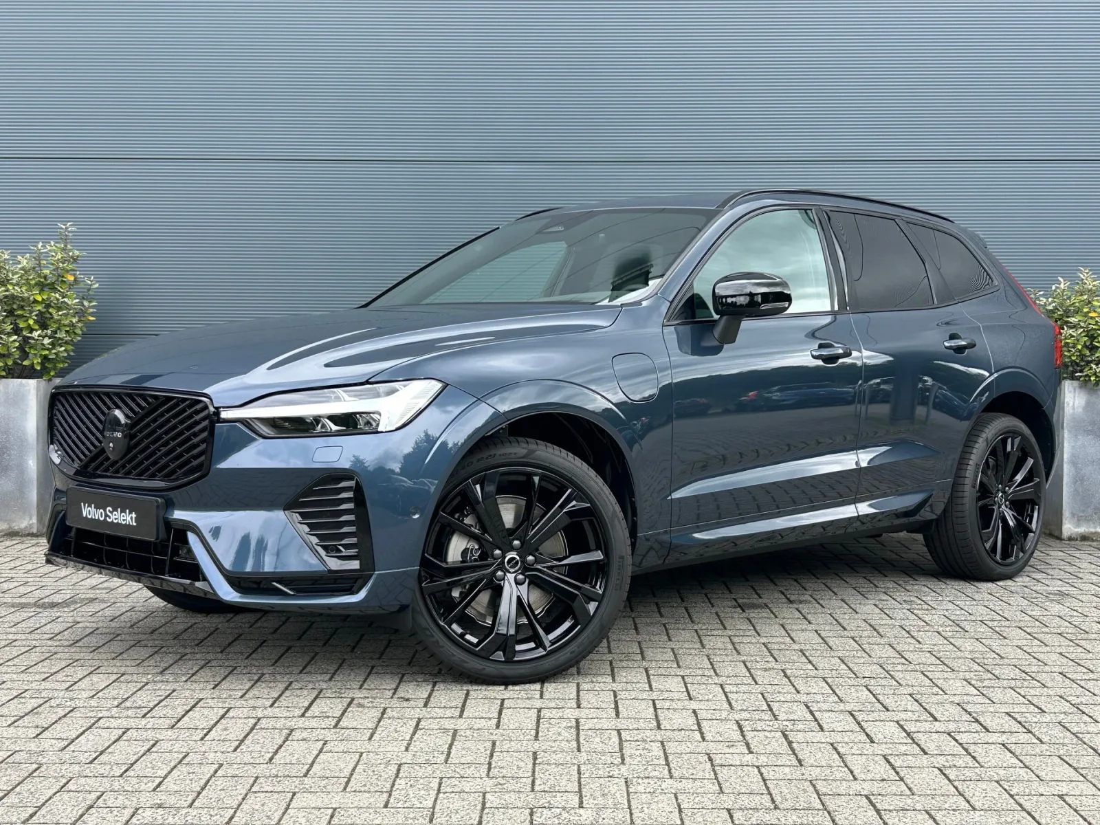 Volvo XC60 (2026) — foto 1