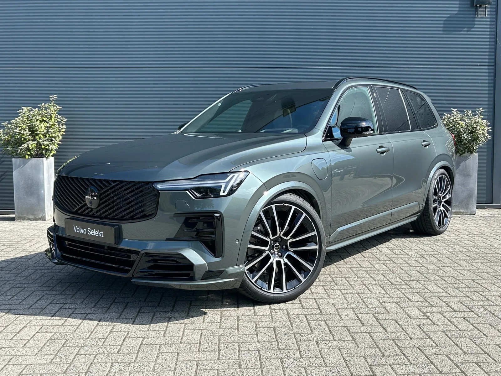 Volvo XC90 (2026) — foto 1