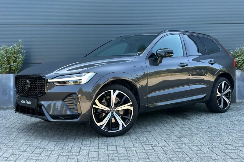Volvo XC60 (2023)