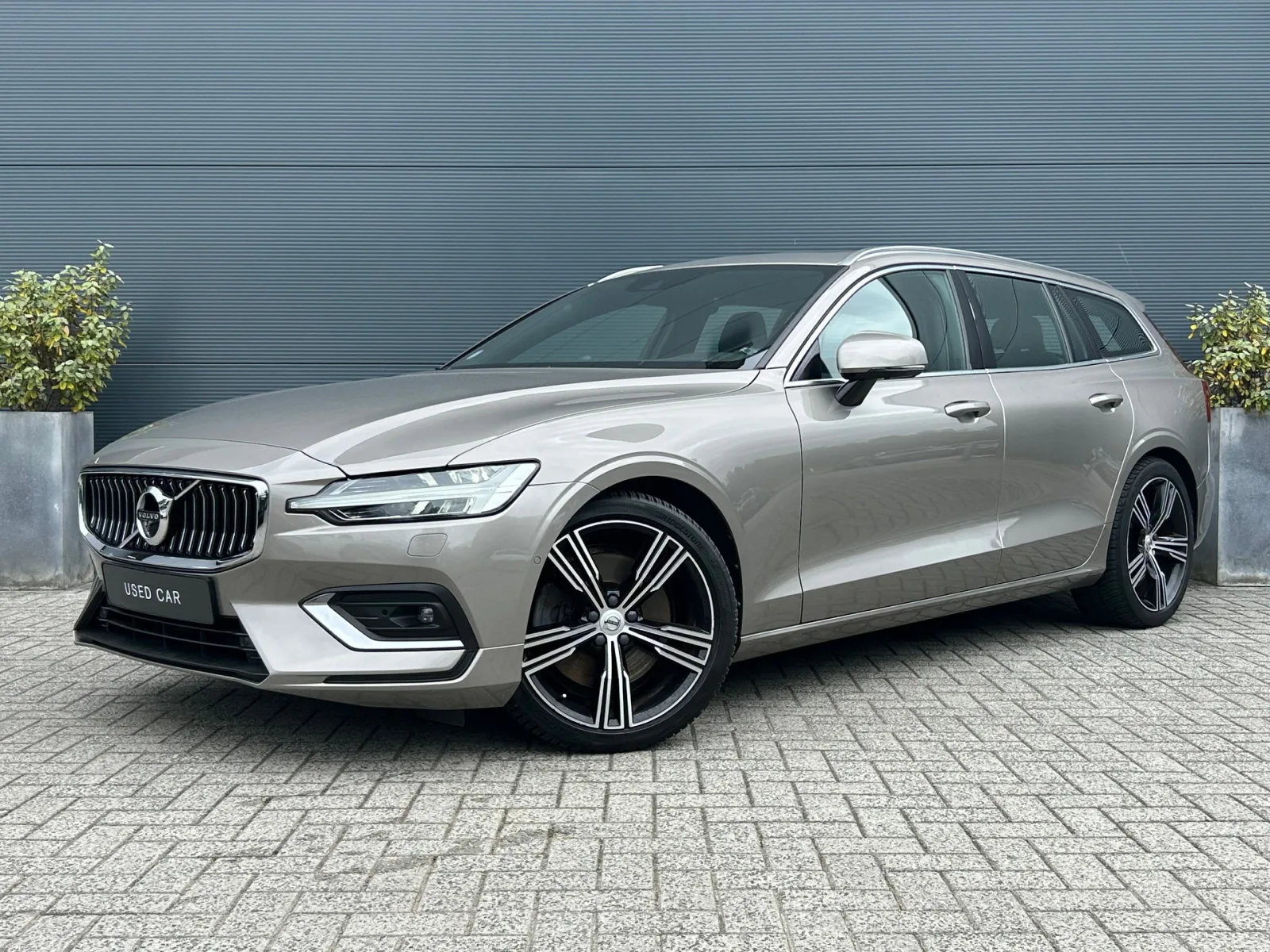 Volvo V60 (2018) — foto 1