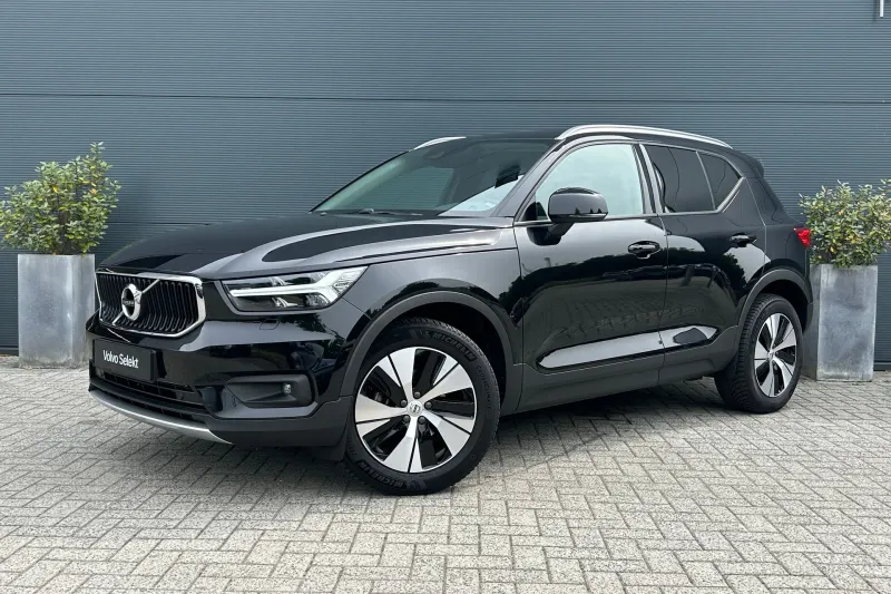 Volvo XC40 (2021)