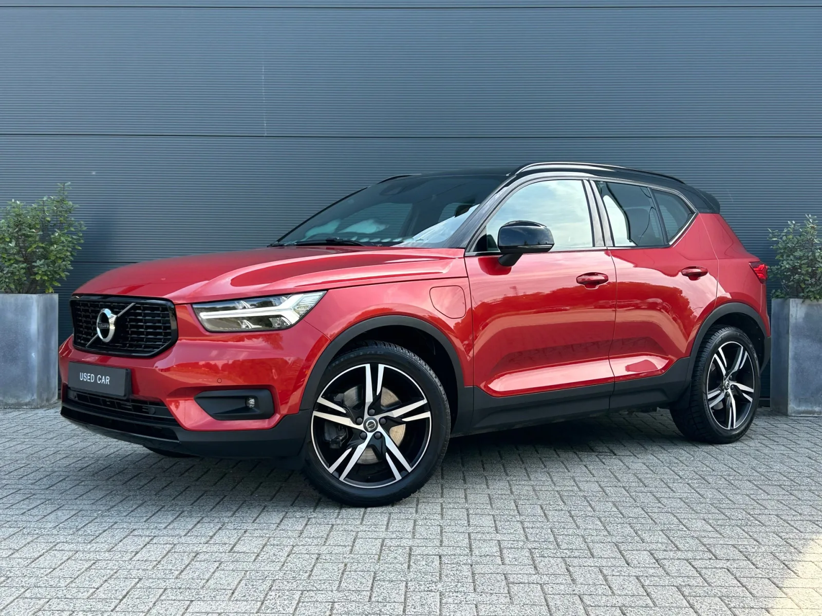 Volvo XC40 (2021) — foto 1
