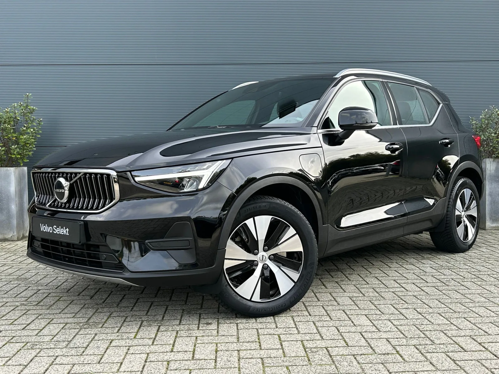 Volvo XC40 (2022) — foto 1