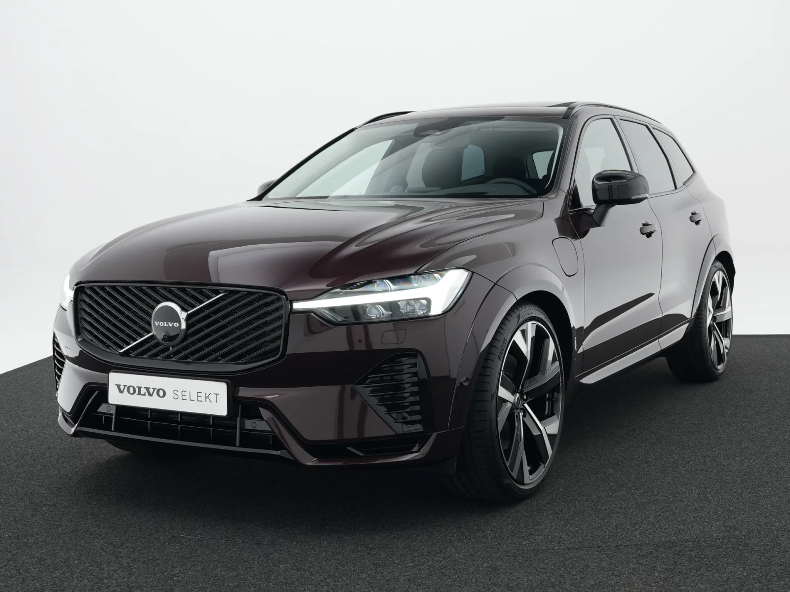 Volvo XC60 (2026) — foto 1