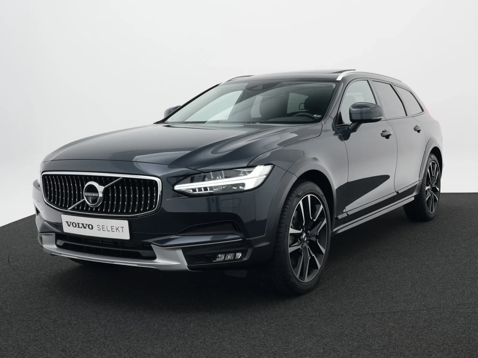 Volvo V90 (2018) — foto 1