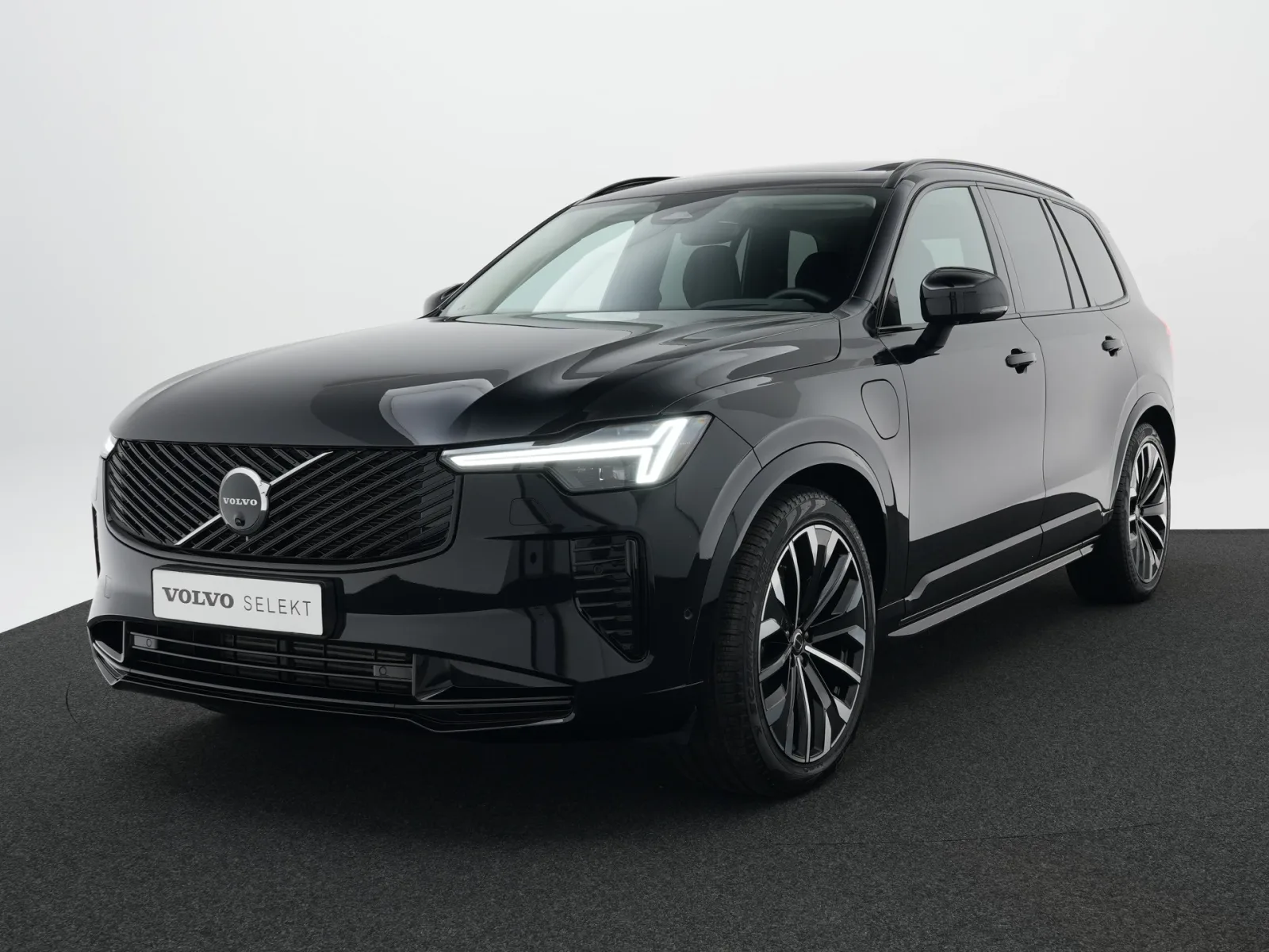 Volvo XC90 (2025) — foto 1