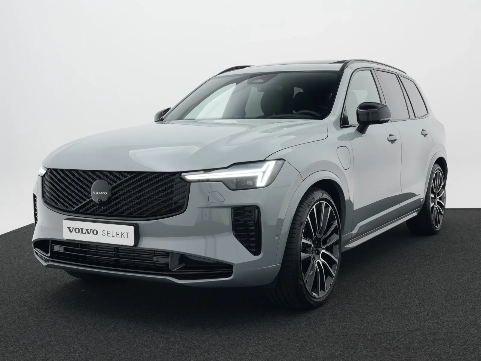 Volvo XC90 (2026) — foto 1