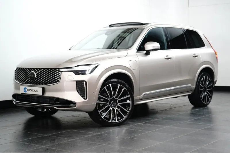 Volvo XC90 (2025)