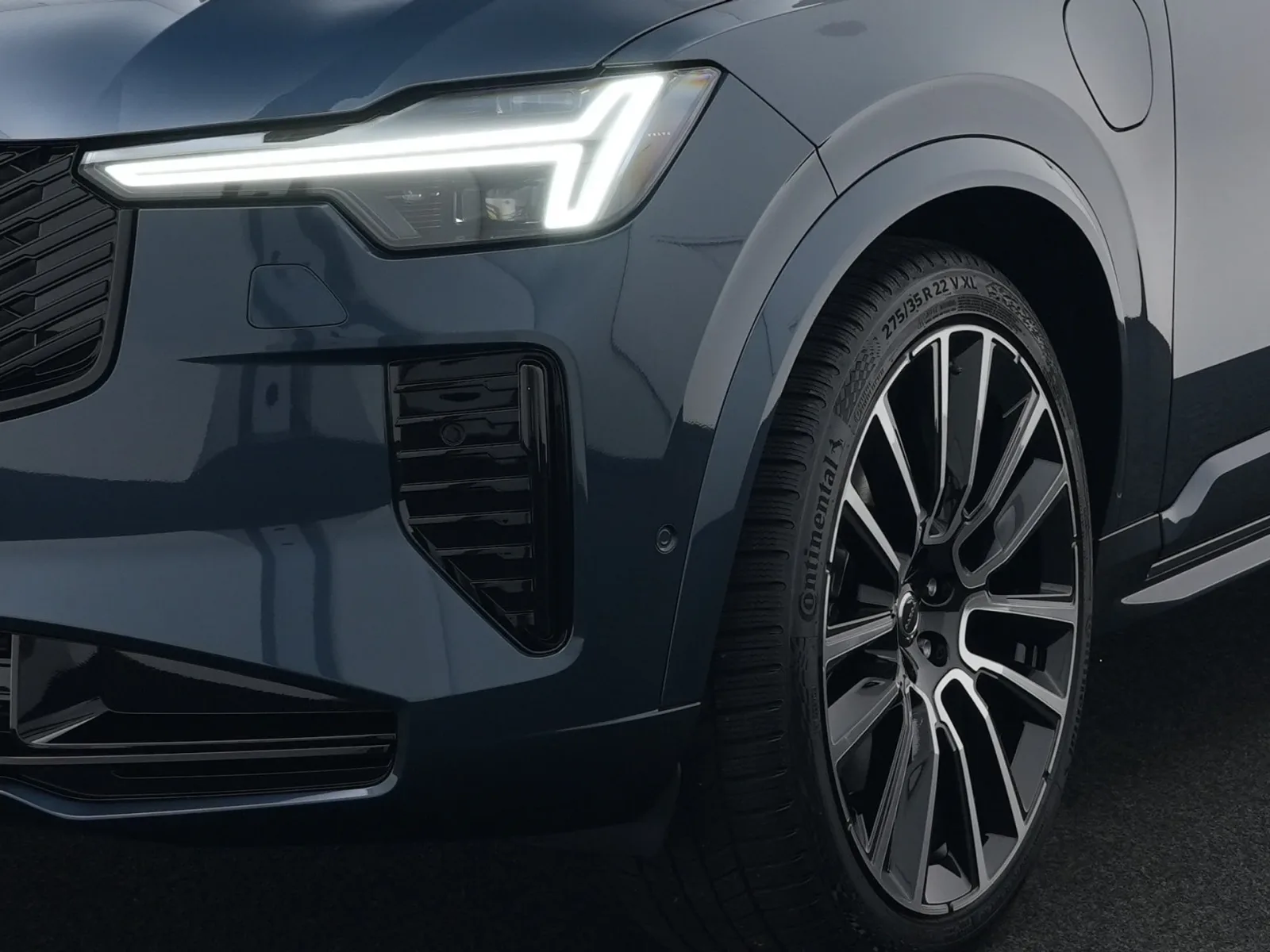 Volvo XC90 (2026) — foto 1