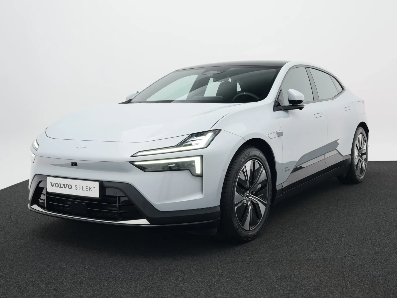 Polestar 4 (2025) — foto 1