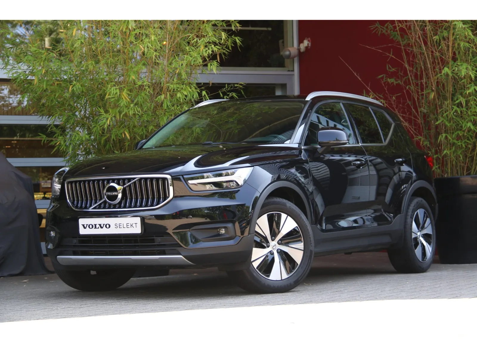Volvo XC40 (2020) — foto 1