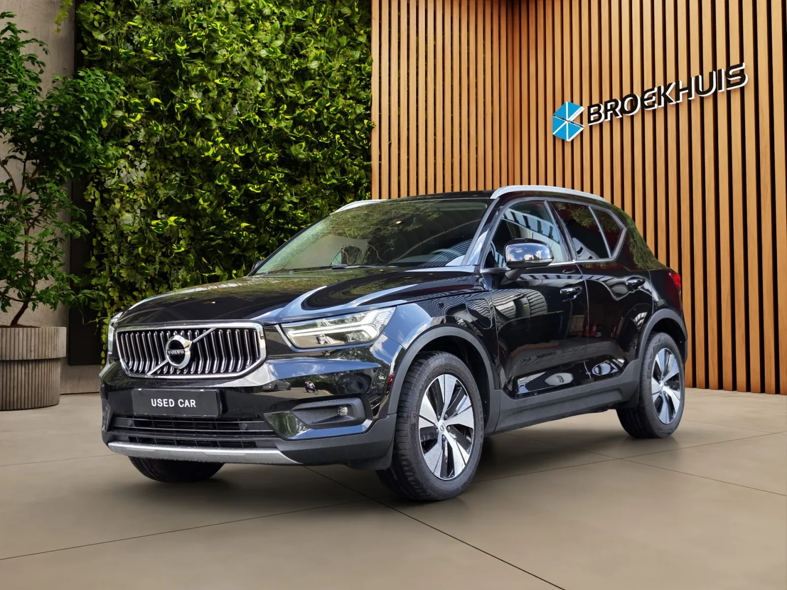 Volvo XC40 (2020) — foto 1