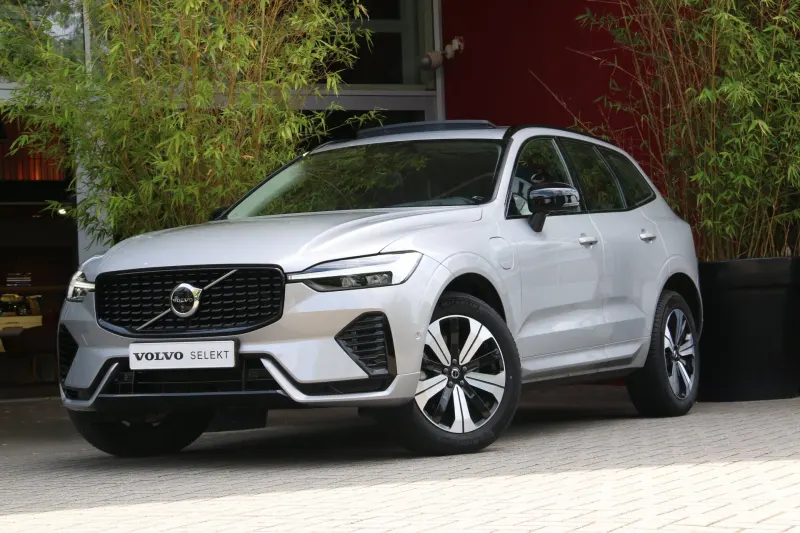 Volvo XC60 (2024)