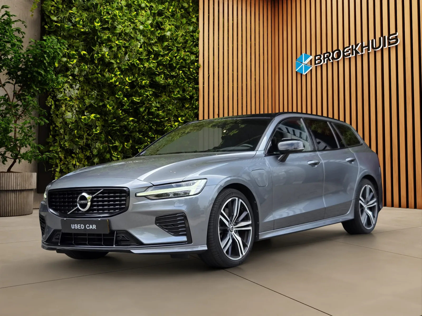 Volvo V60 (2021) — foto 1