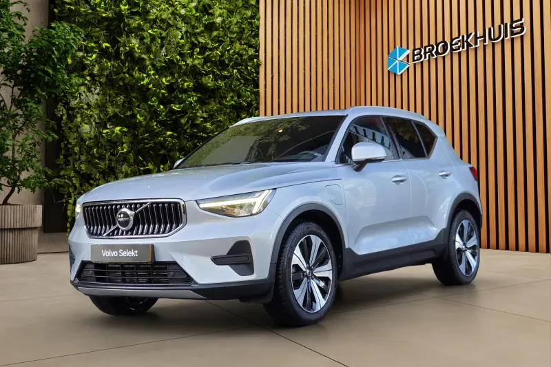 Volvo XC40 (2022)