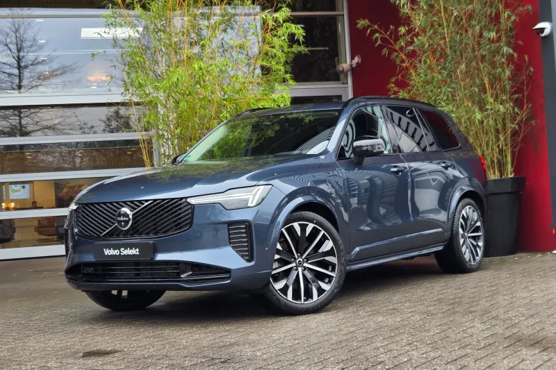 Volvo XC90 (2025)