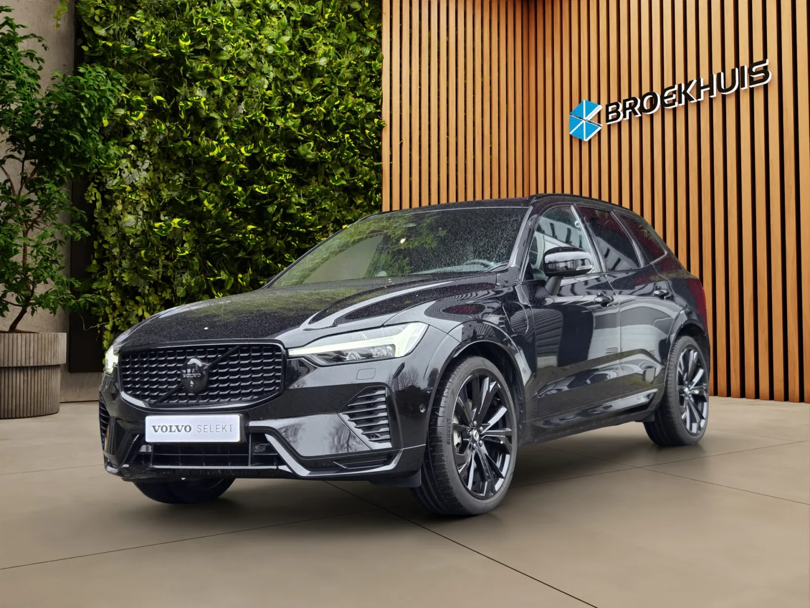 Volvo XC60 (2024) — foto 1