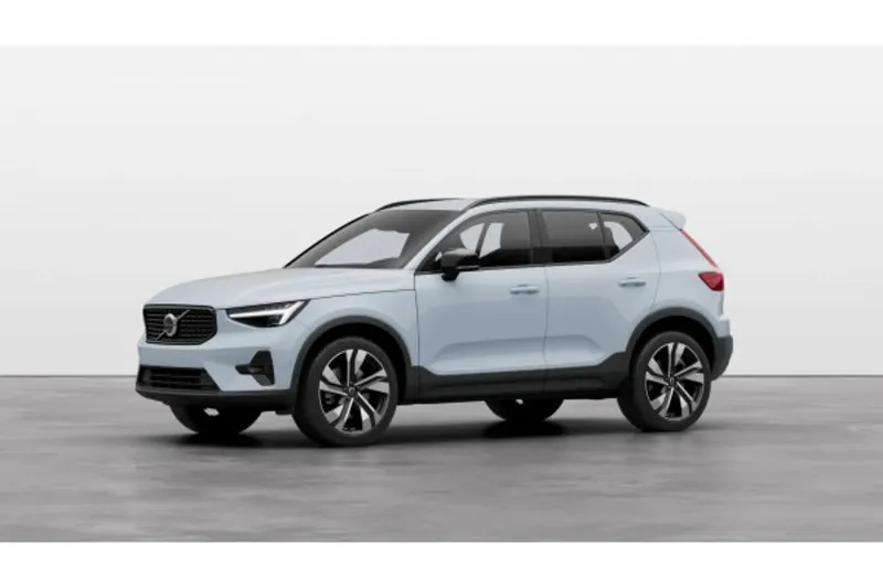 Volvo XC40 (2025)