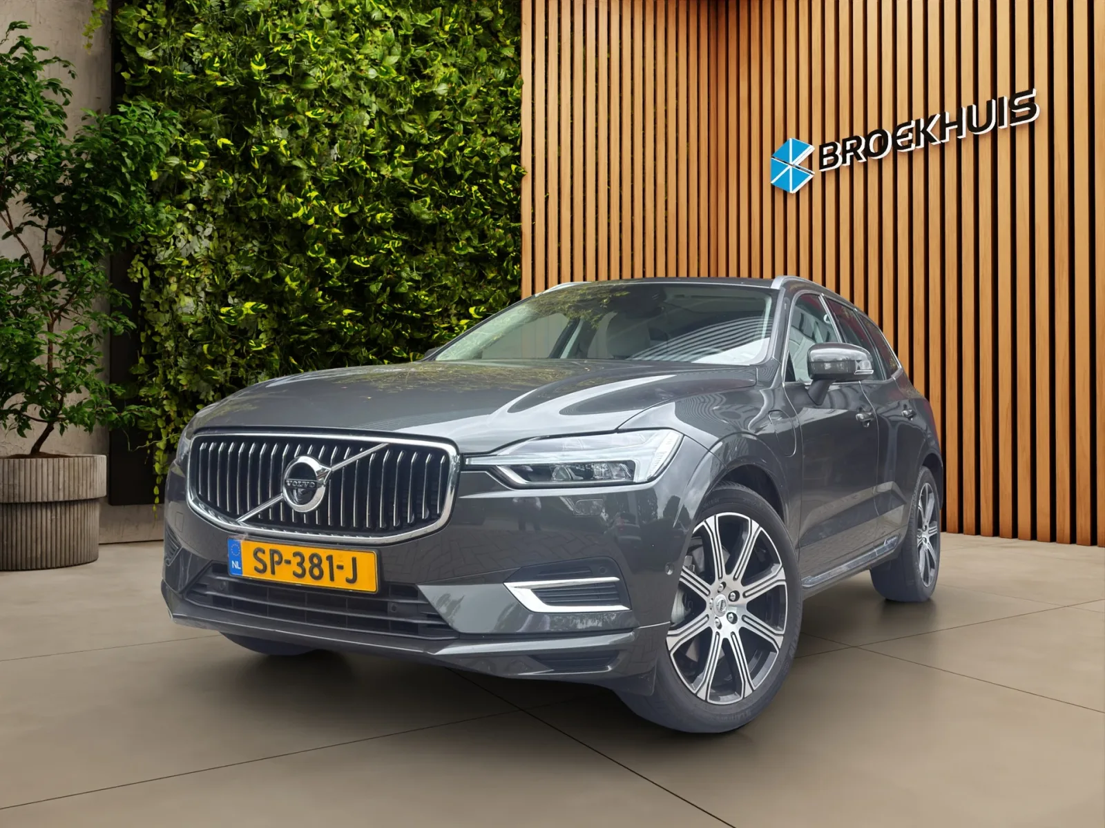 Volvo XC60 (2018) — foto 1