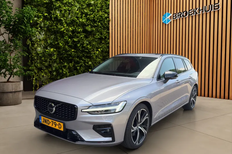 Volvo V60 (2025)