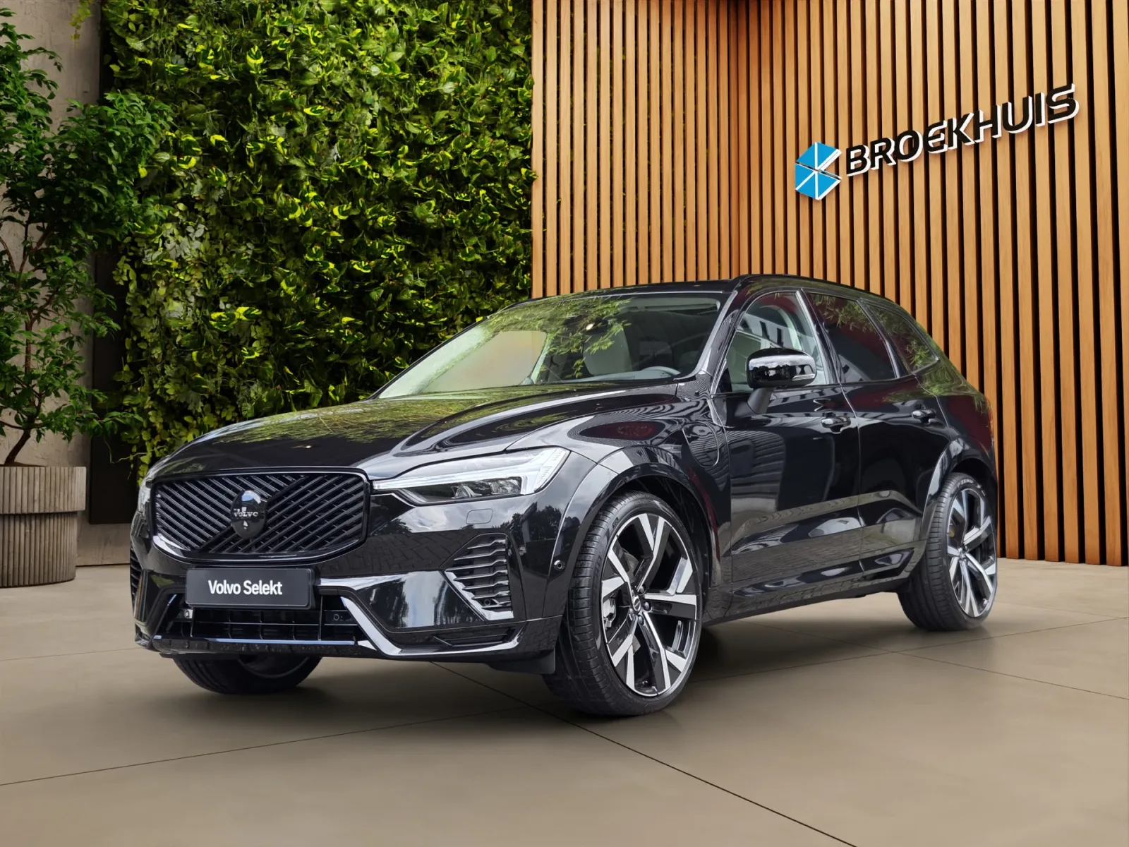 Volvo XC60 (2026) — foto 1