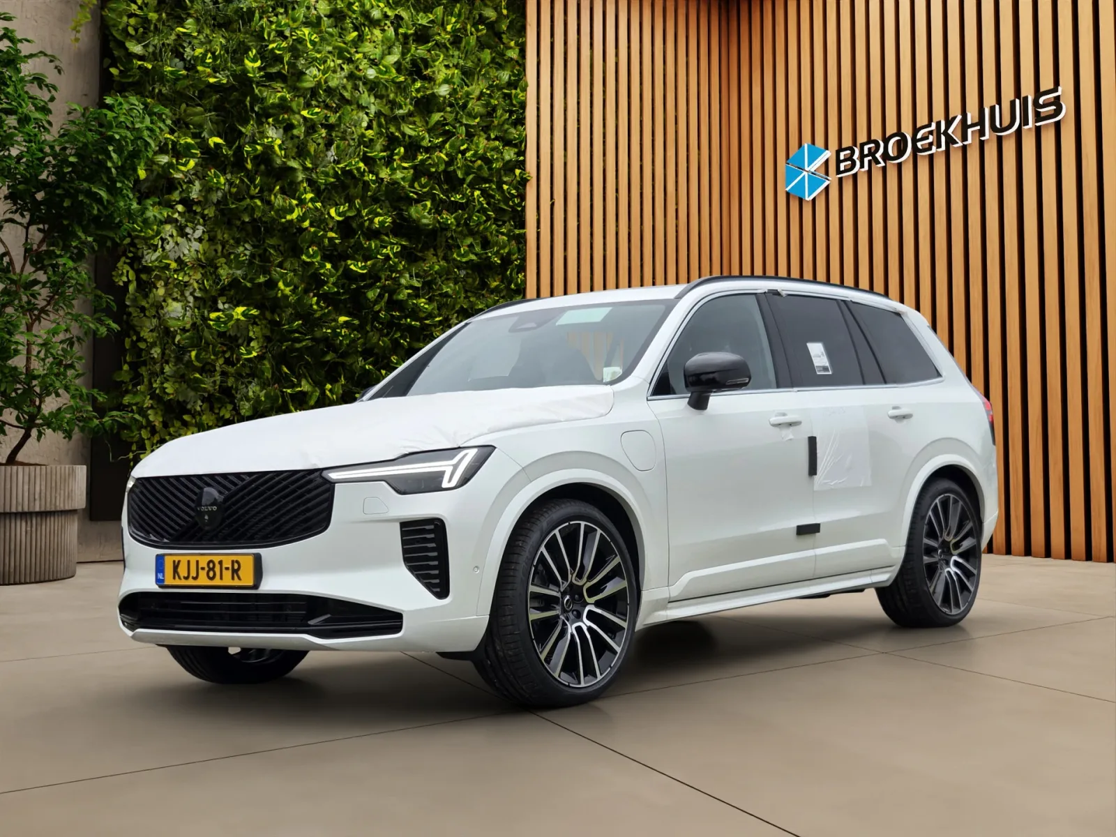 Volvo XC90 (2026) — foto 1