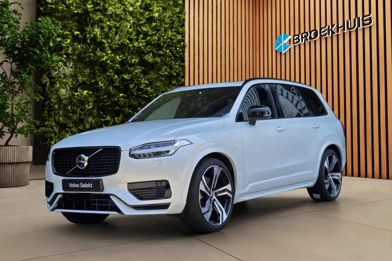 Volvo XC90 (2023)