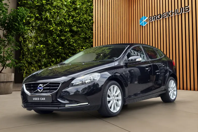 Volvo V40 (2015)