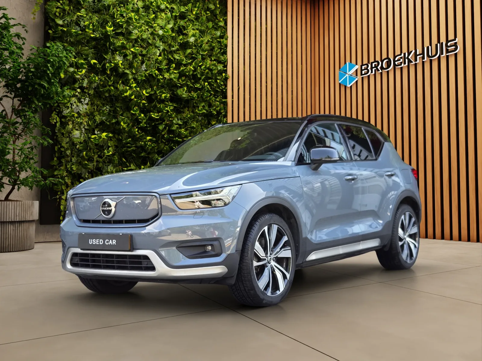 Volvo XC40 (2020) — foto 1