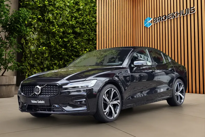 Volvo S60 (2024)