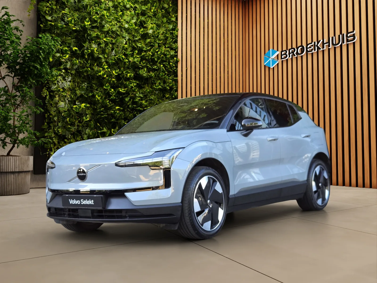 Volvo EX30 (2024) — foto 1