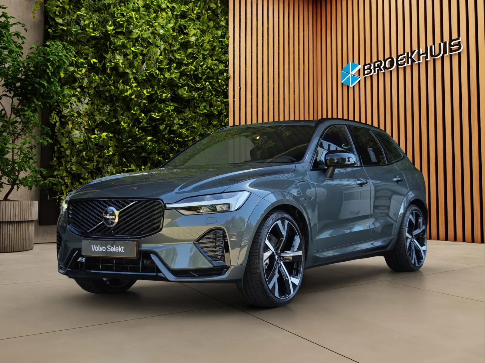 Volvo XC60 (2026) — foto 1