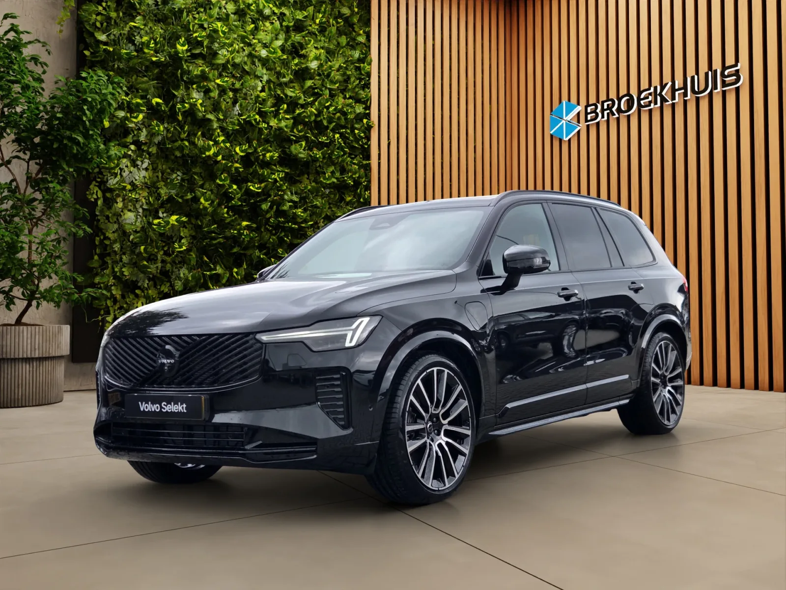 Volvo XC90 (2026) — foto 1