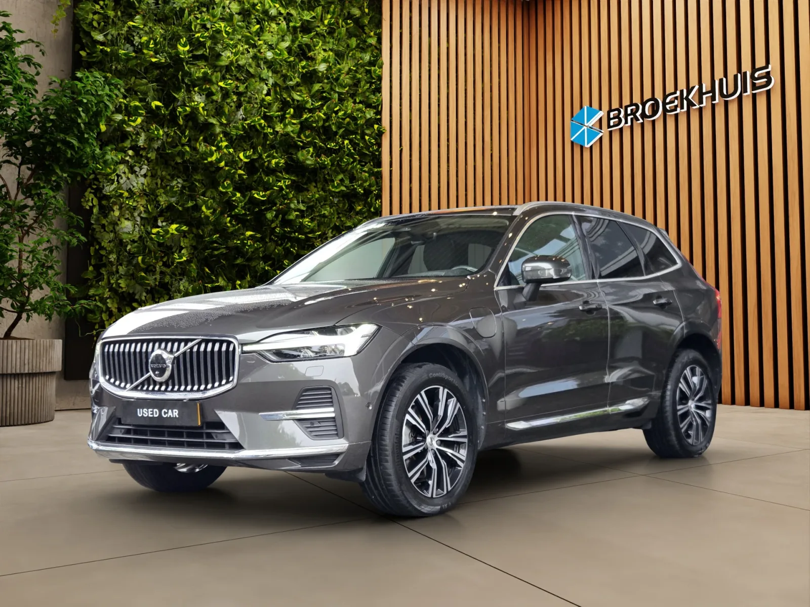 Volvo XC60 (2021) — foto 1
