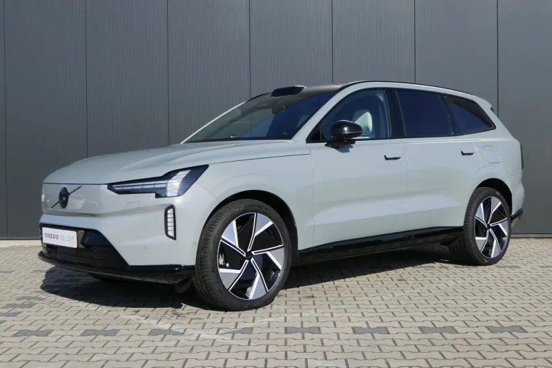 Volvo EX90 (2024)