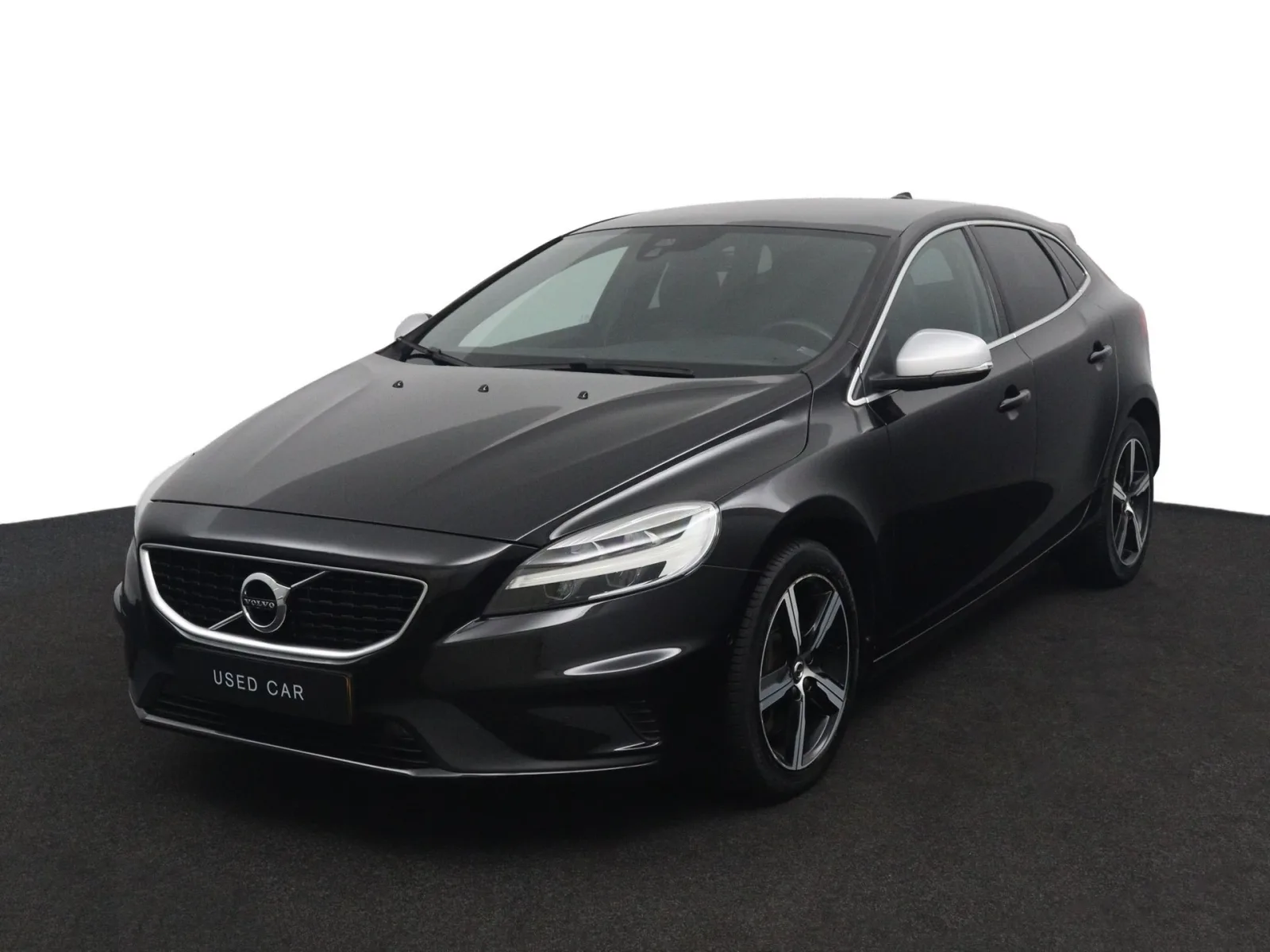 Volvo V40 (2020) — foto 1
