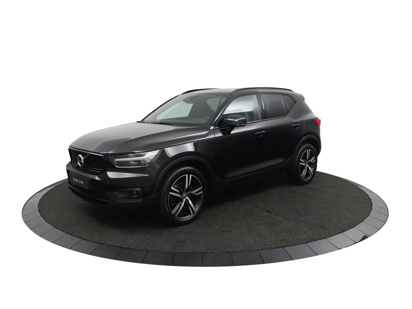 Volvo XC40 (2020) — foto 1