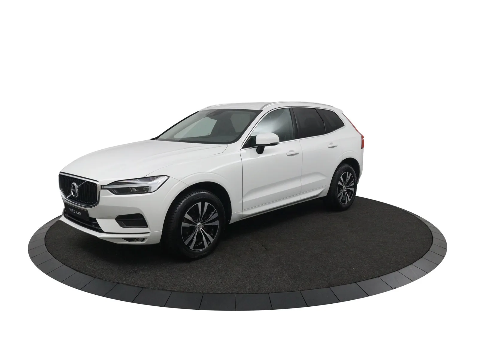 Volvo XC60 (2021) — foto 1