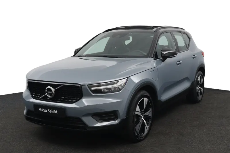 Volvo XC40 (2022)