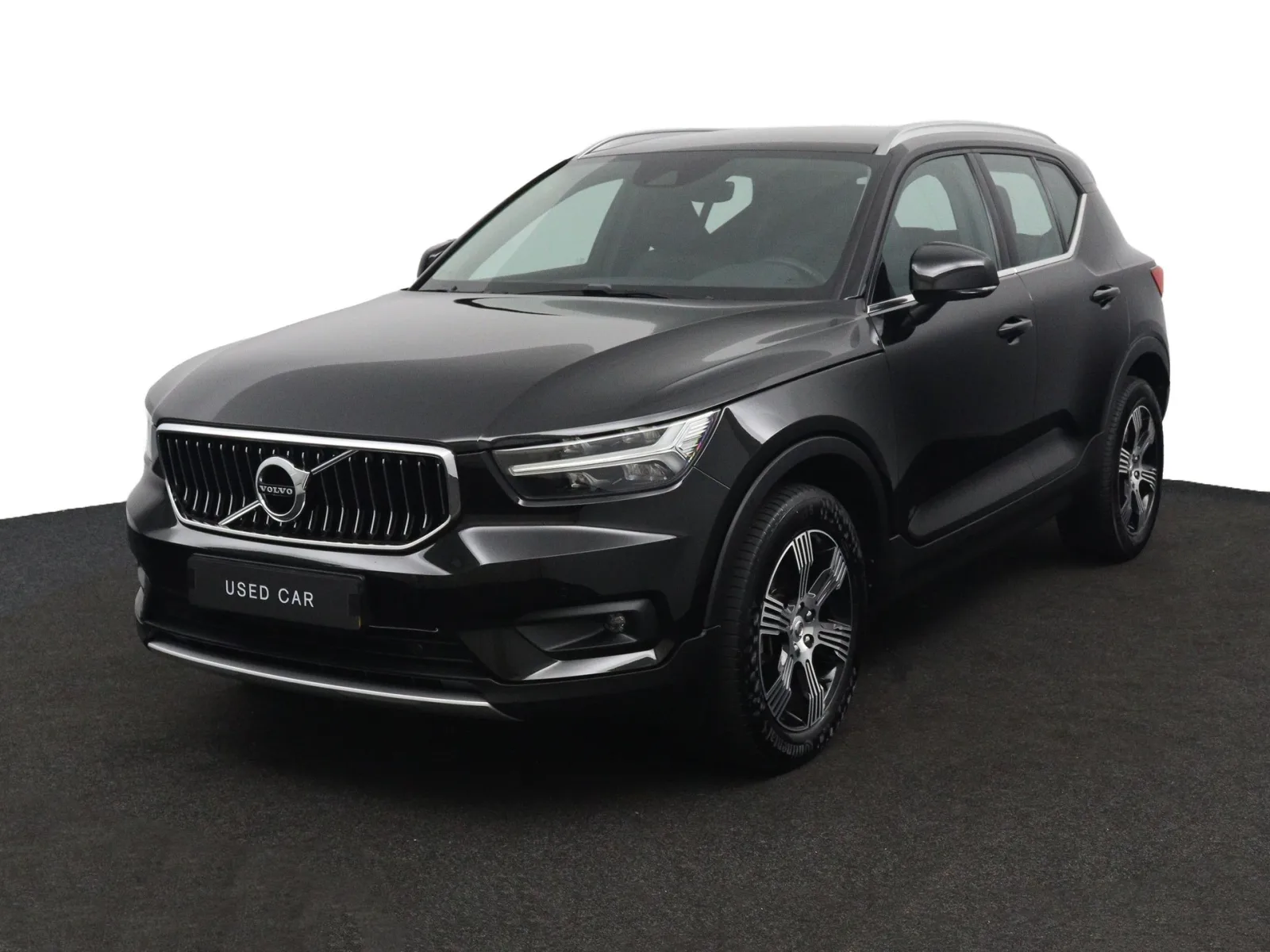 Volvo XC40 (2021) — foto 1