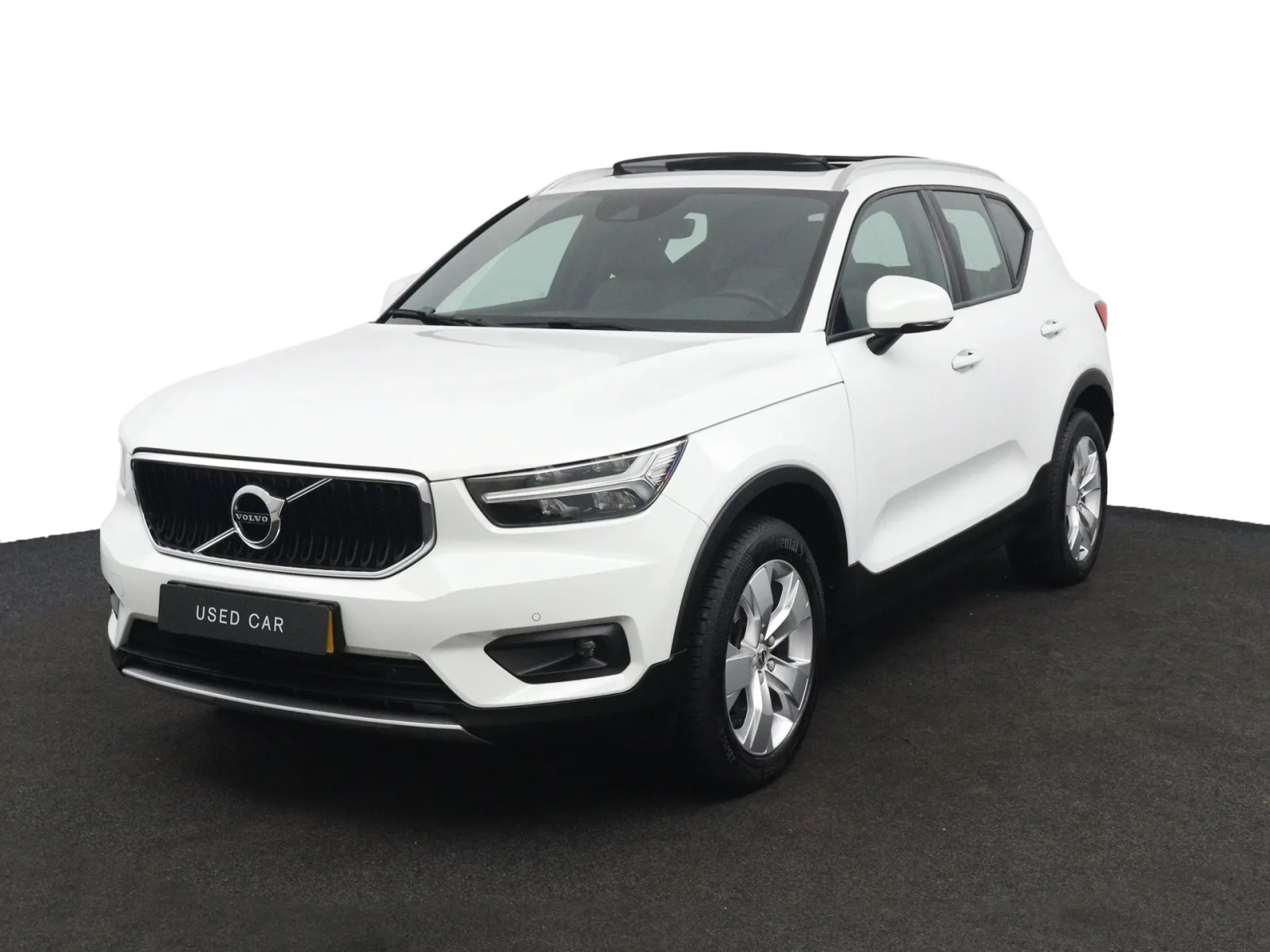 Volvo XC40 (2021) — foto 1