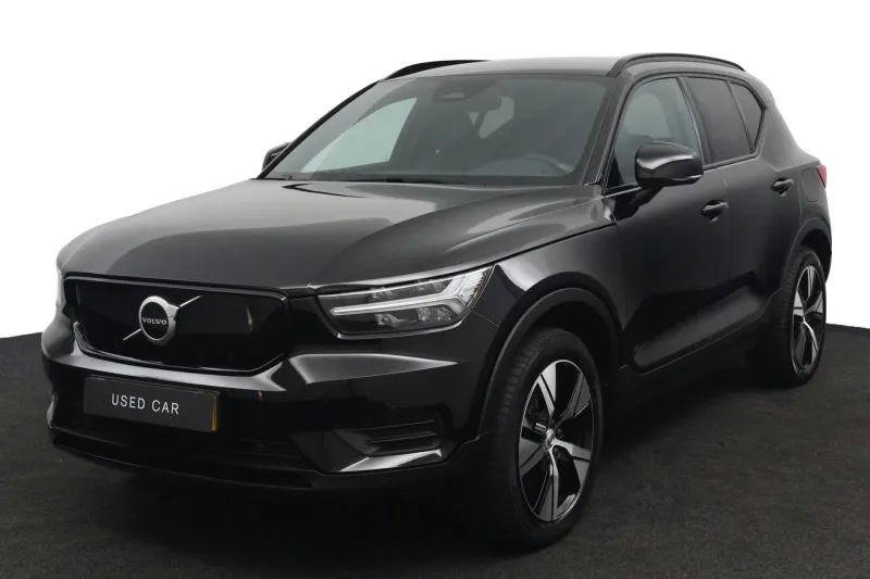 Volvo XC40 (2022)