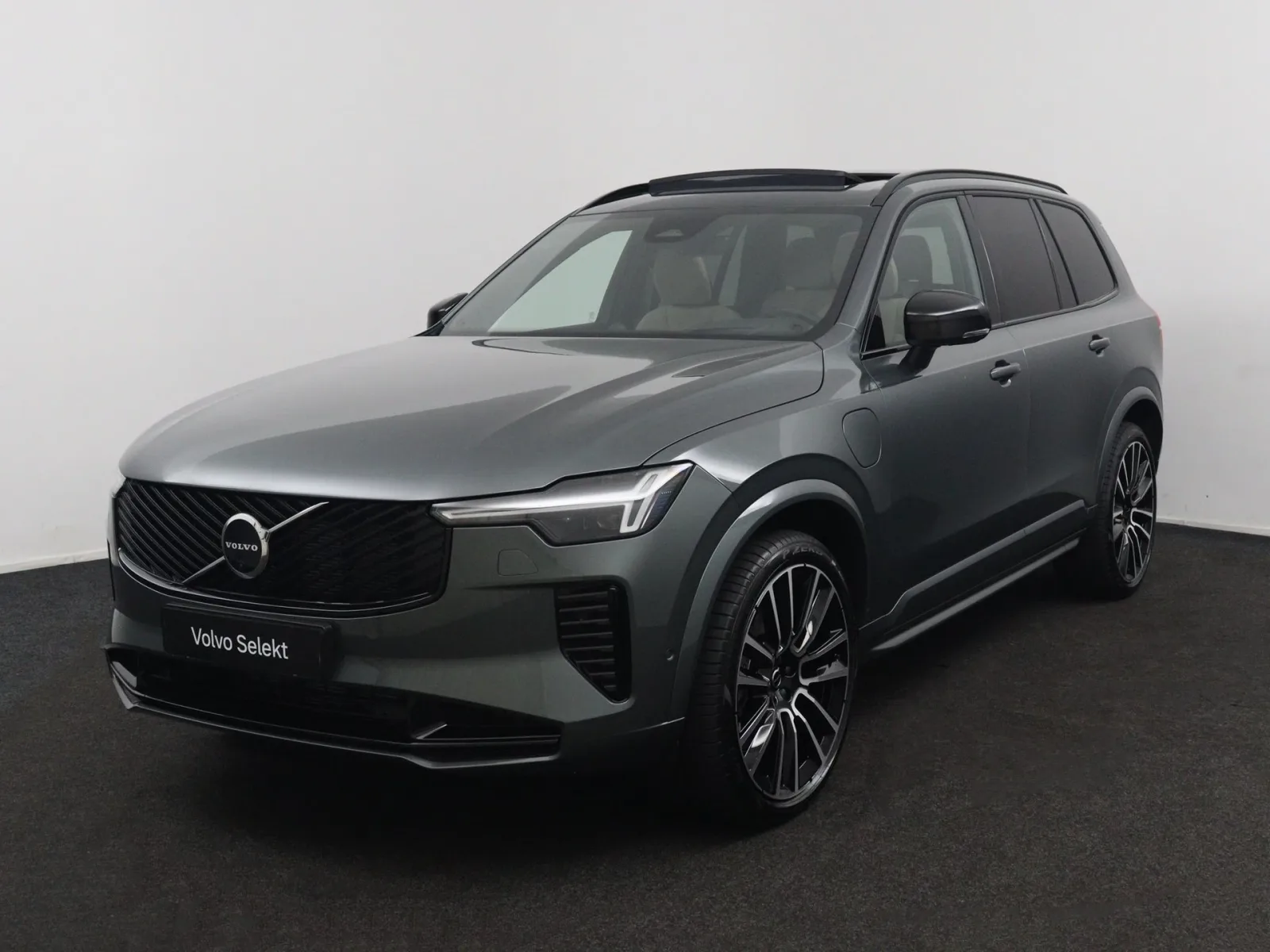 Volvo XC90 (2026) — foto 1