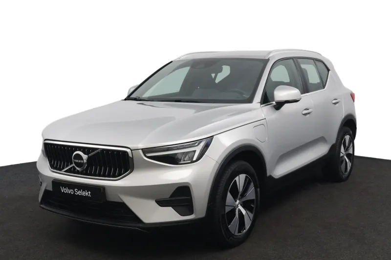 Volvo XC40 (2023)
