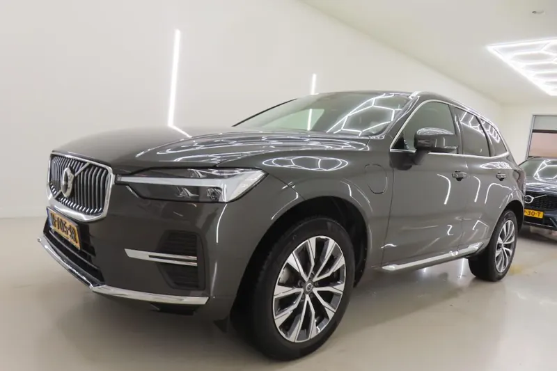 Volvo XC60 (2022)