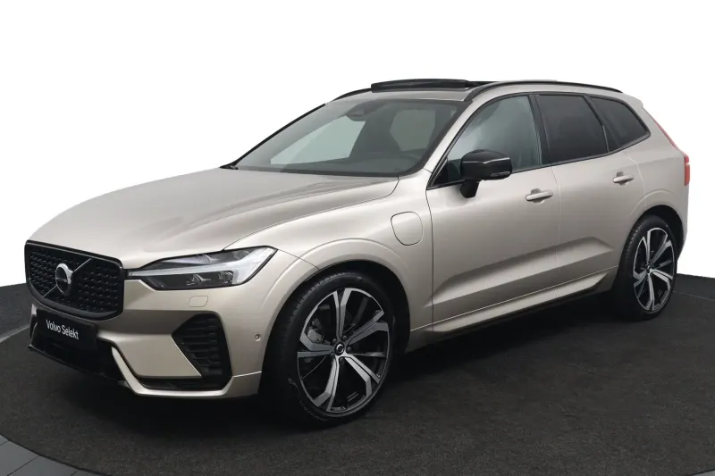 Volvo XC60 (2025)