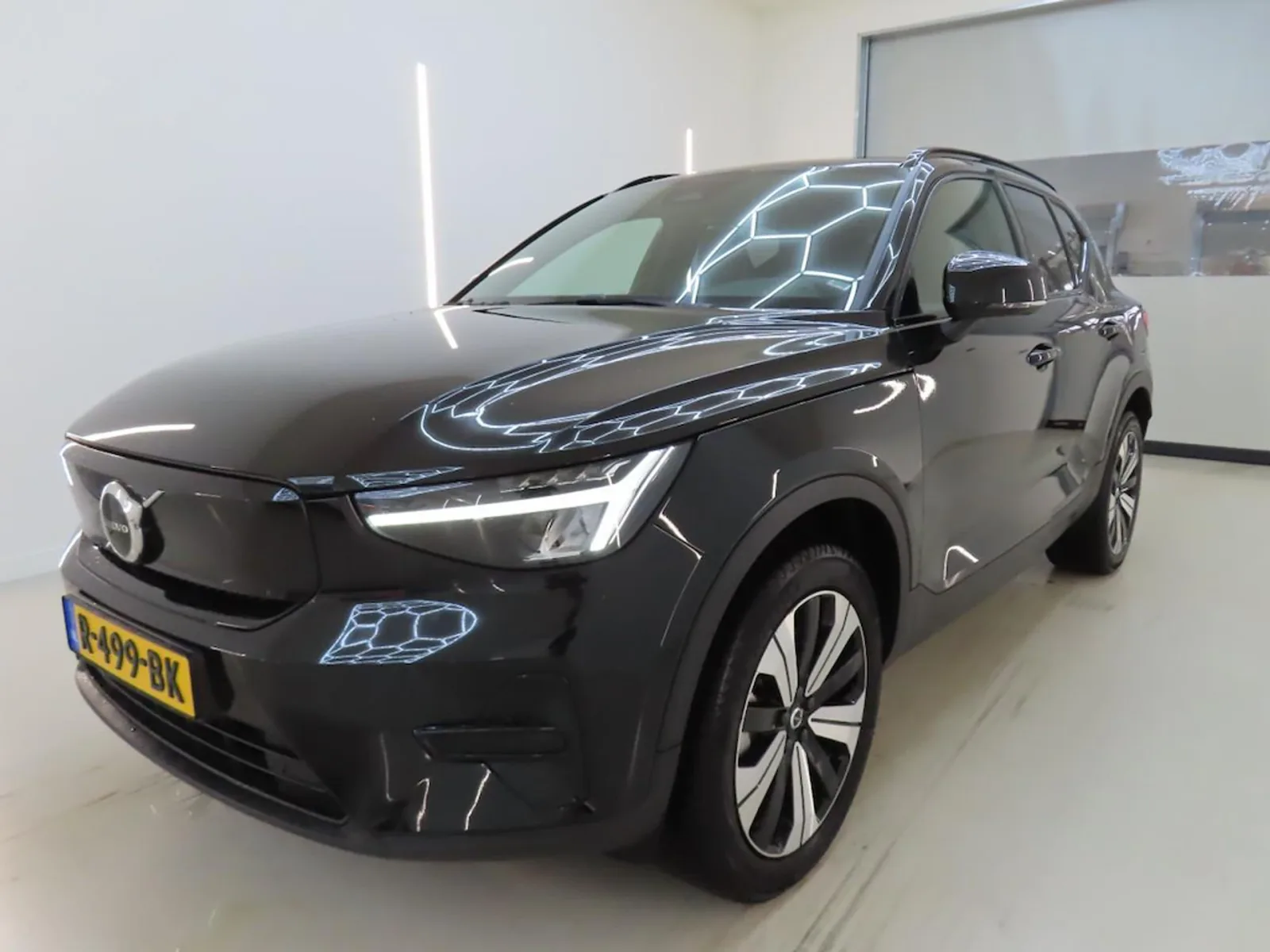 Volvo XC40 (2022) — foto 1