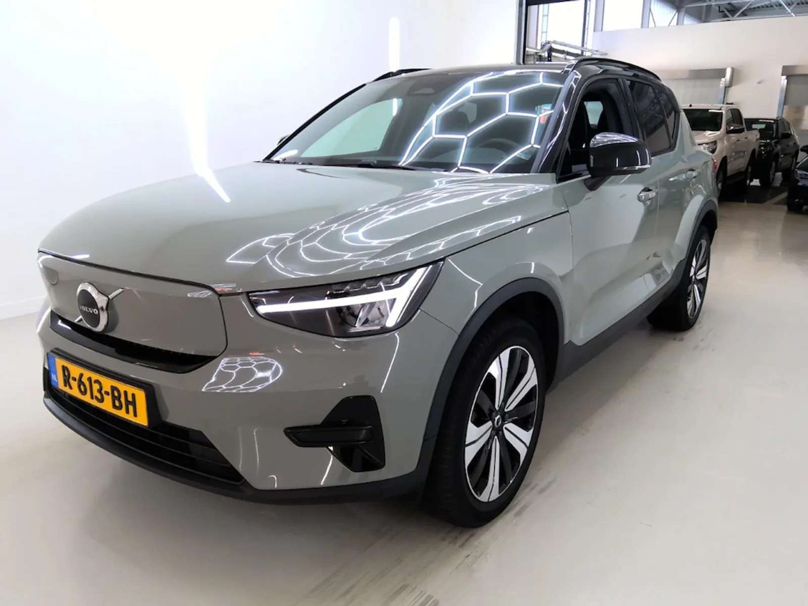 Volvo XC40 (2022) — foto 1